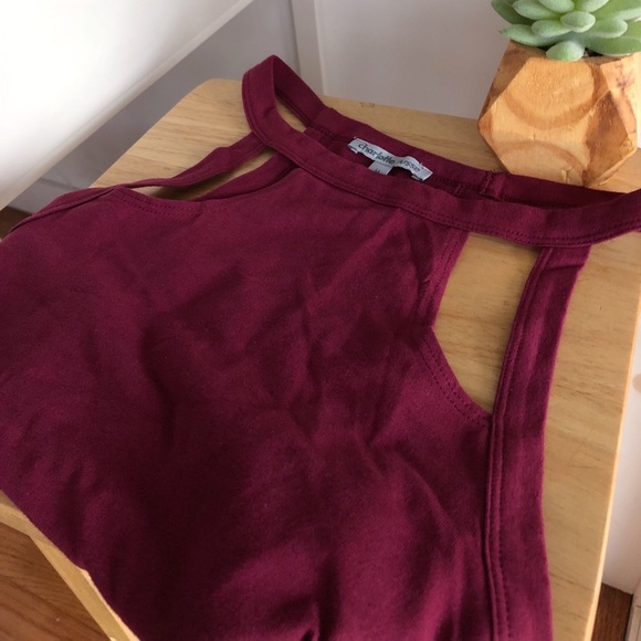 Charlotte Russe Maroon Crop Halter Top - Picture 4 of 5